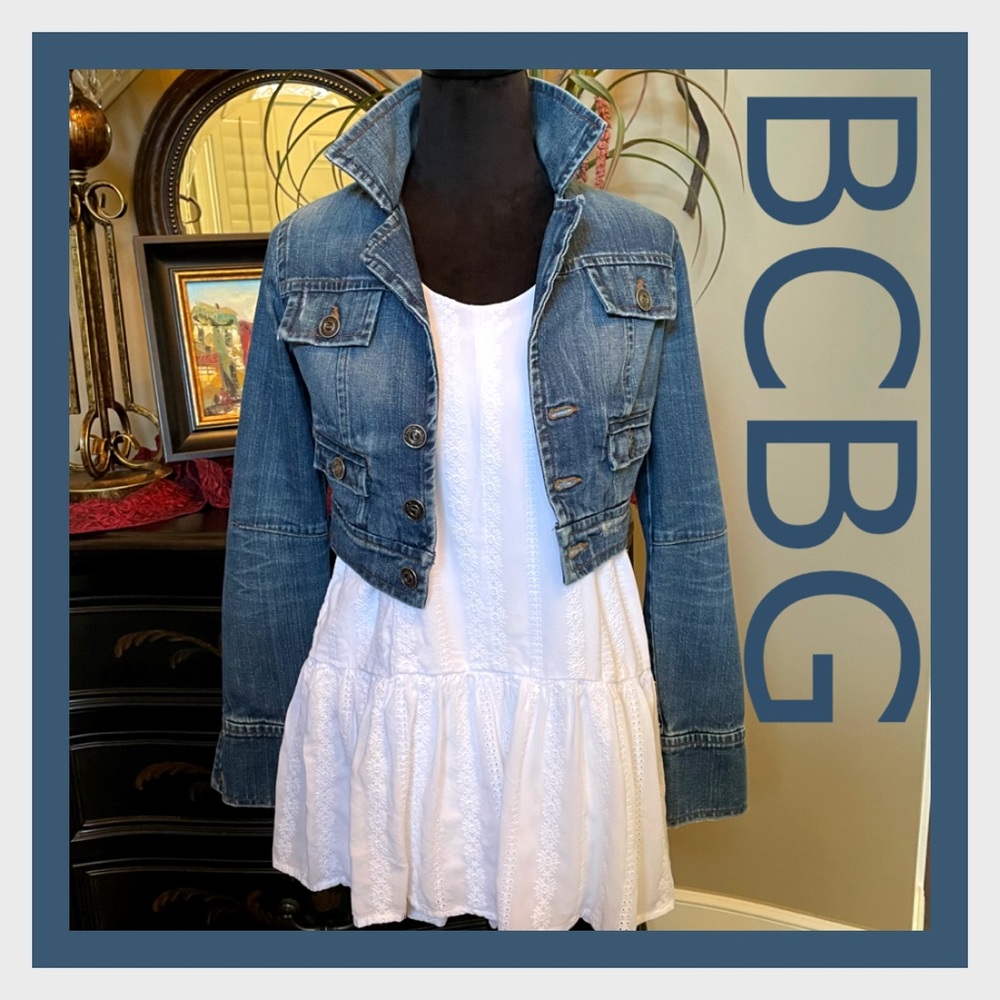 BCBG ROMPER - WHITE SLEEVELESS